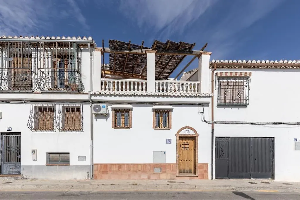 Casa Luna - Townhouse In Granada With Open Terrace